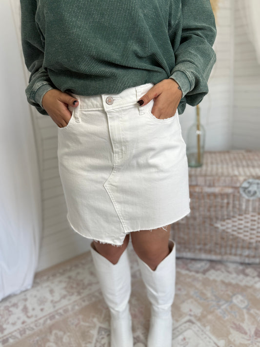 WHITE SPLICE SKIRT