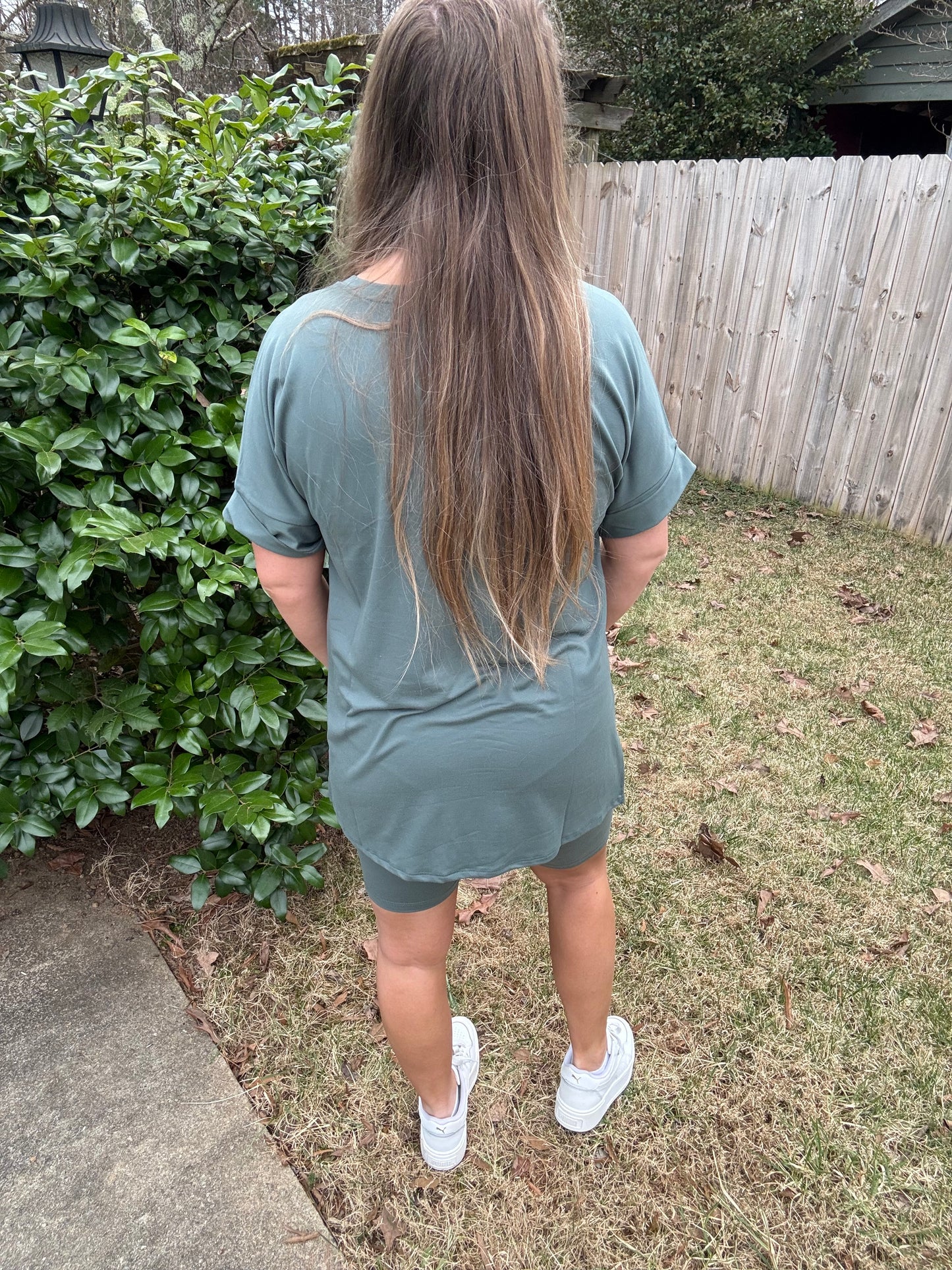 EVERYDAY ESSENTIAL - BIKER SHORT SET