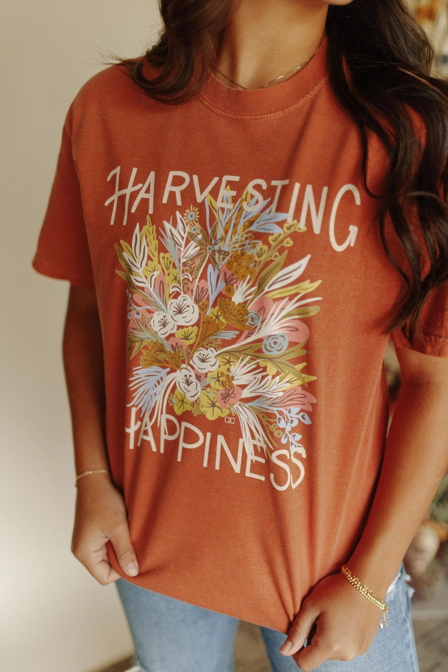 HARVESTING HAPPINESS TEE Light Shine Co.