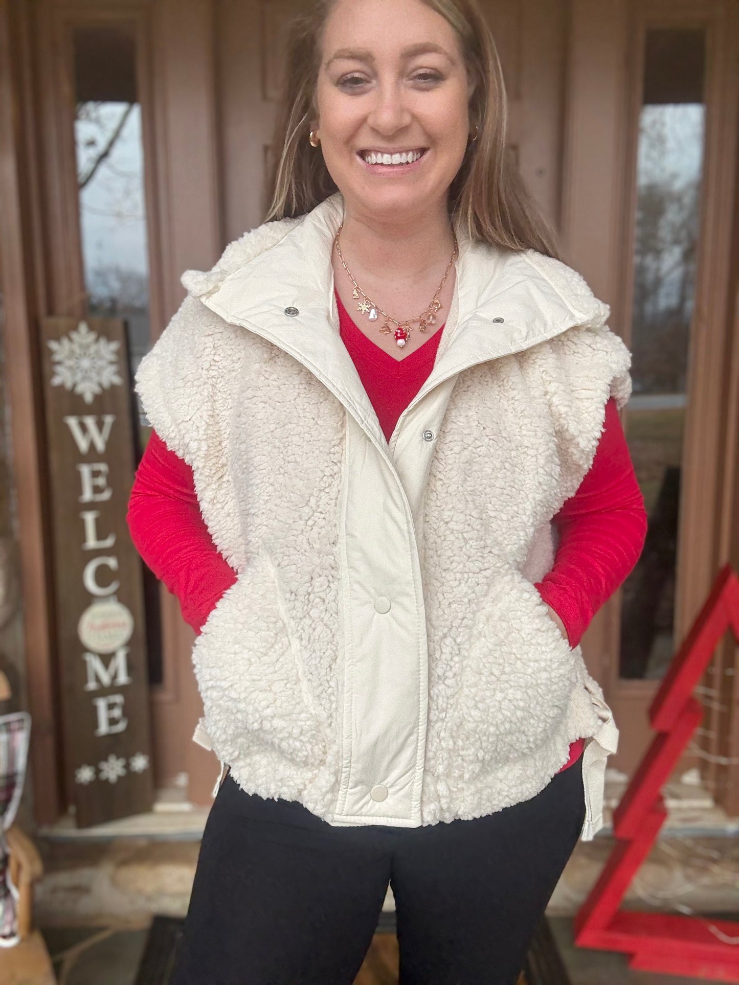 SIDE TIE SHERPA VEST - Ivory