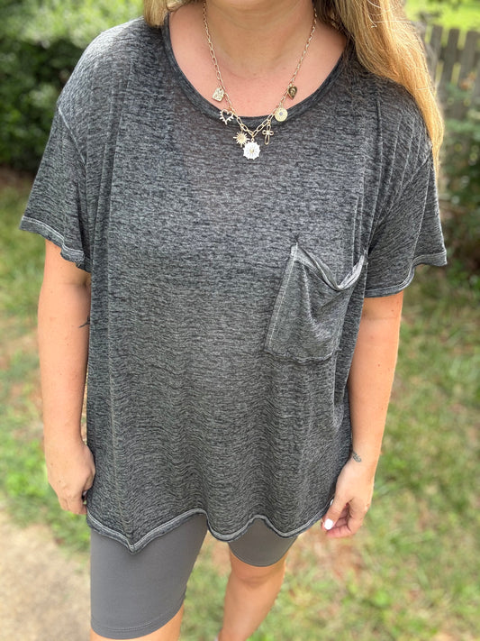 GRAPHITE POCKET TEE