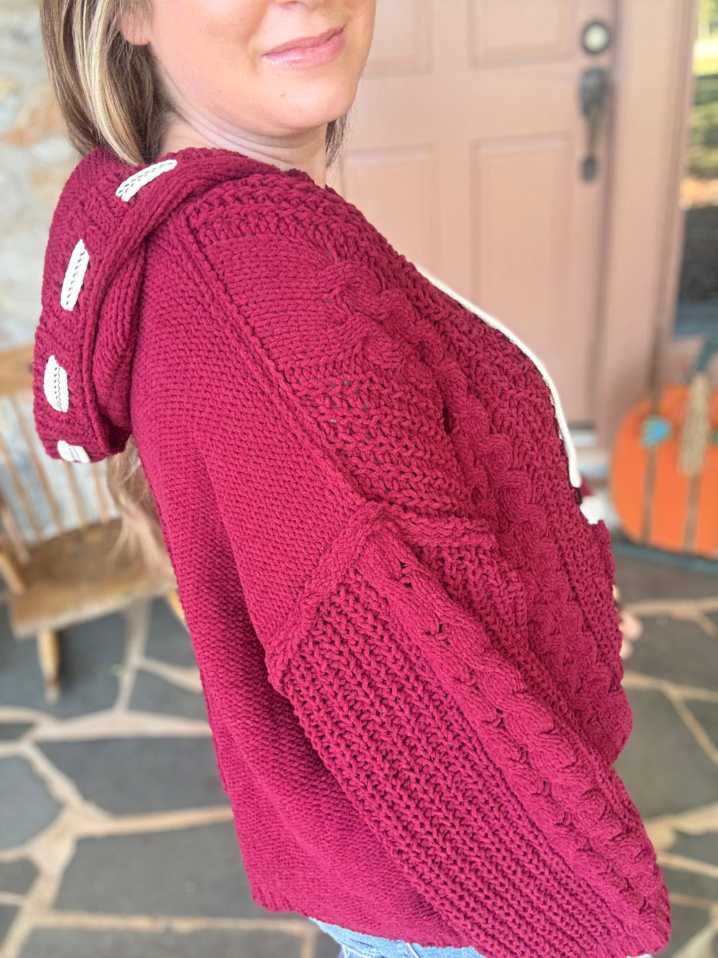 CABLE CRUSH - Hooded Sweater