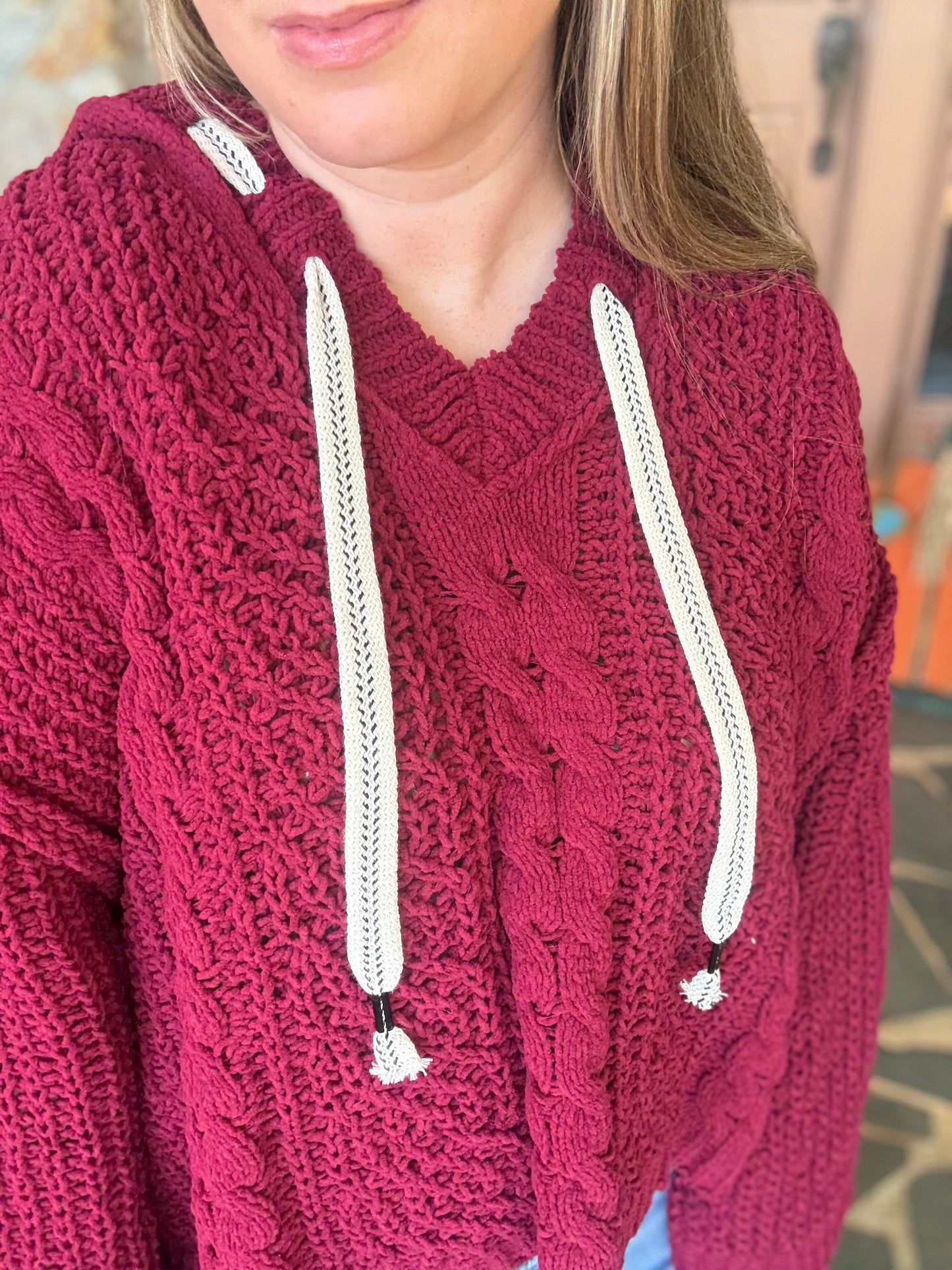 CABLE CRUSH - Hooded Sweater