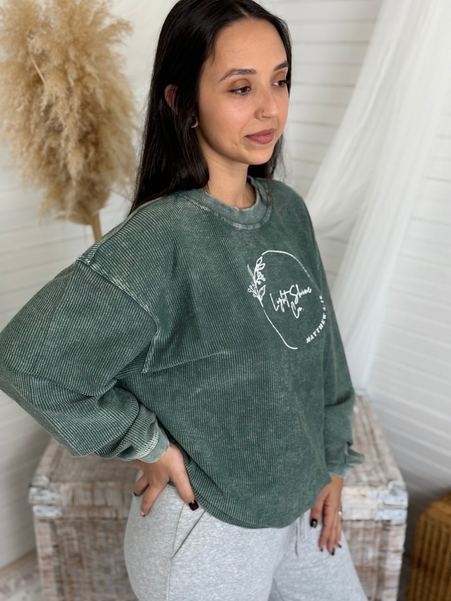 LIGHT SHINE CO - LOGO CREW