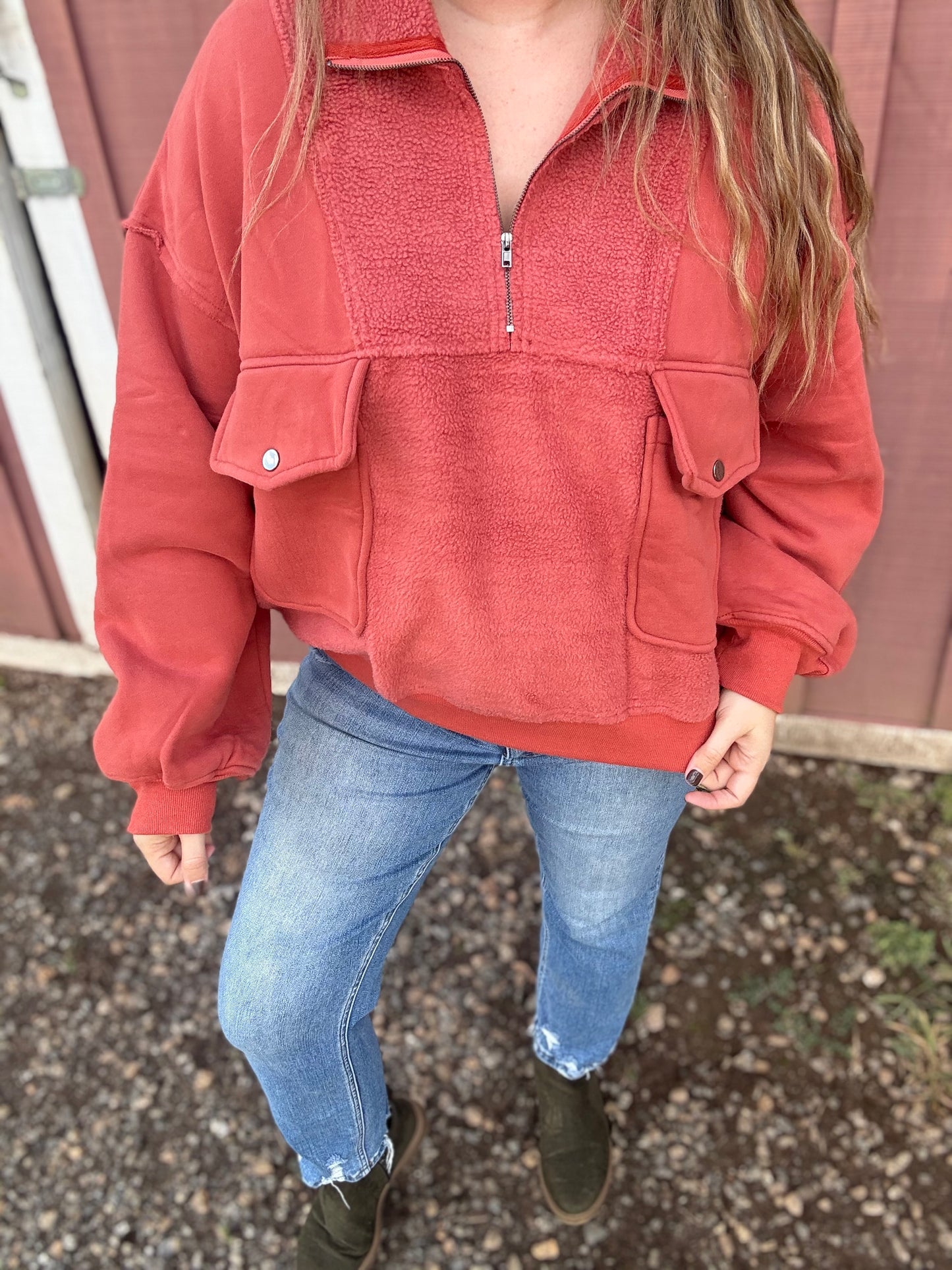 RUSTIC CHARM PULLOVER