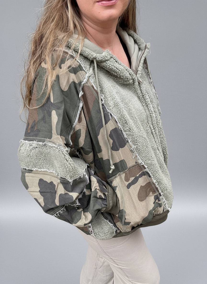 BACKROADS CAMO JACKET