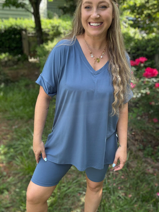 EVERYDAY ESSENTIAL (V-NECK) - BIKER SHORT SET/ Dusty Blue