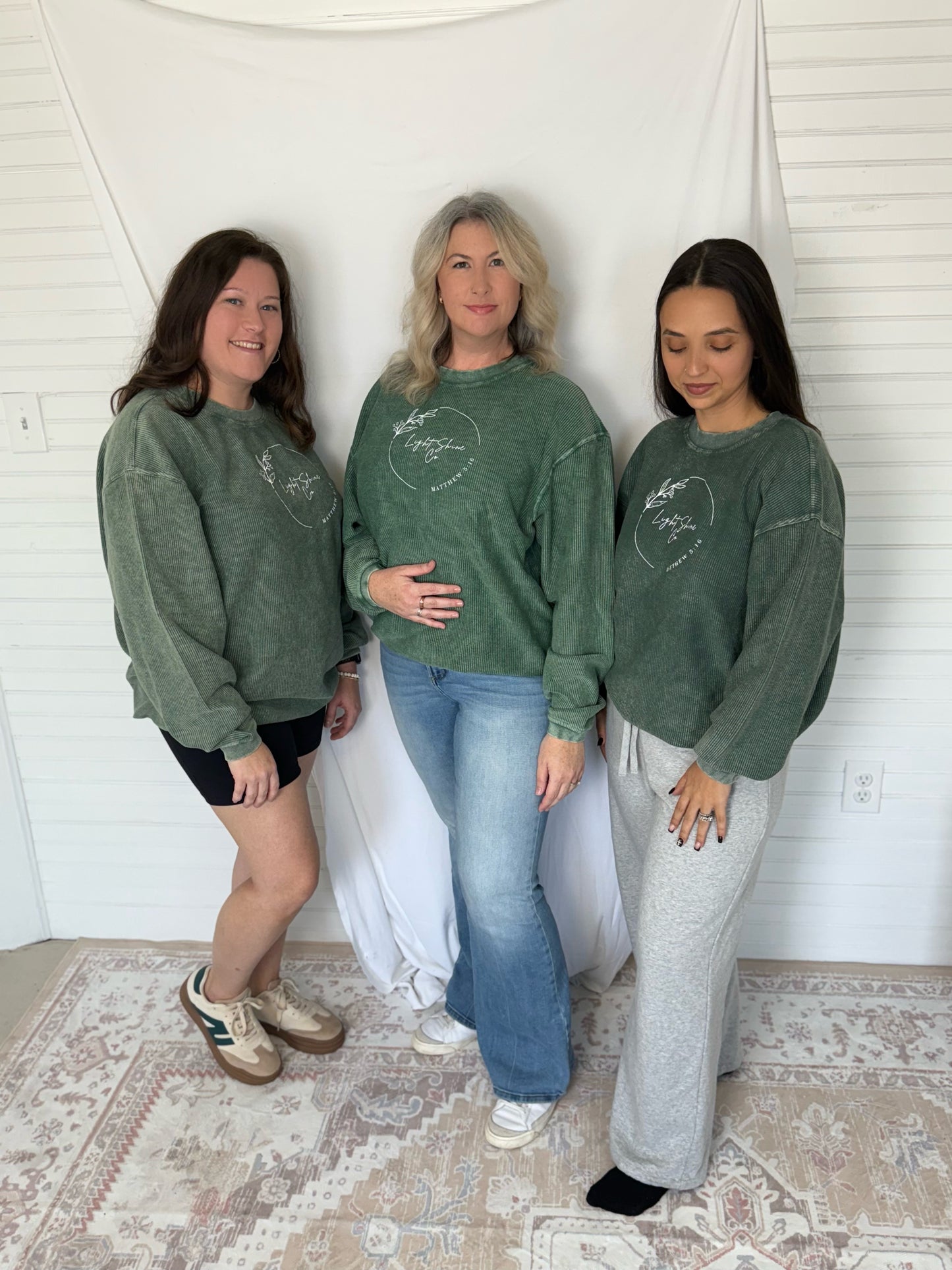 LIGHT SHINE CO - LOGO CREW