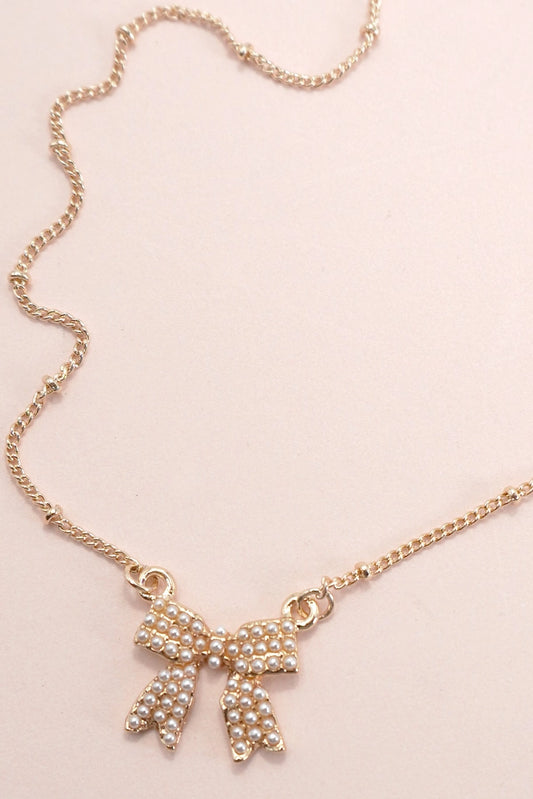 THE PEARL BOW NECKLACE