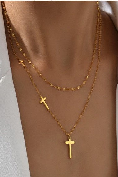 TRI CROSS NECKLACE